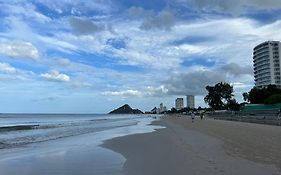 La Habana Hua Hin 2 Bedroom Seaview